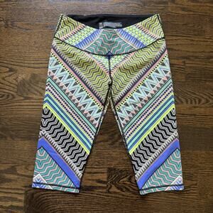 Victoria’s Secret VSX Sport Knockout Crop Leggings Size Large Hidden Pocket